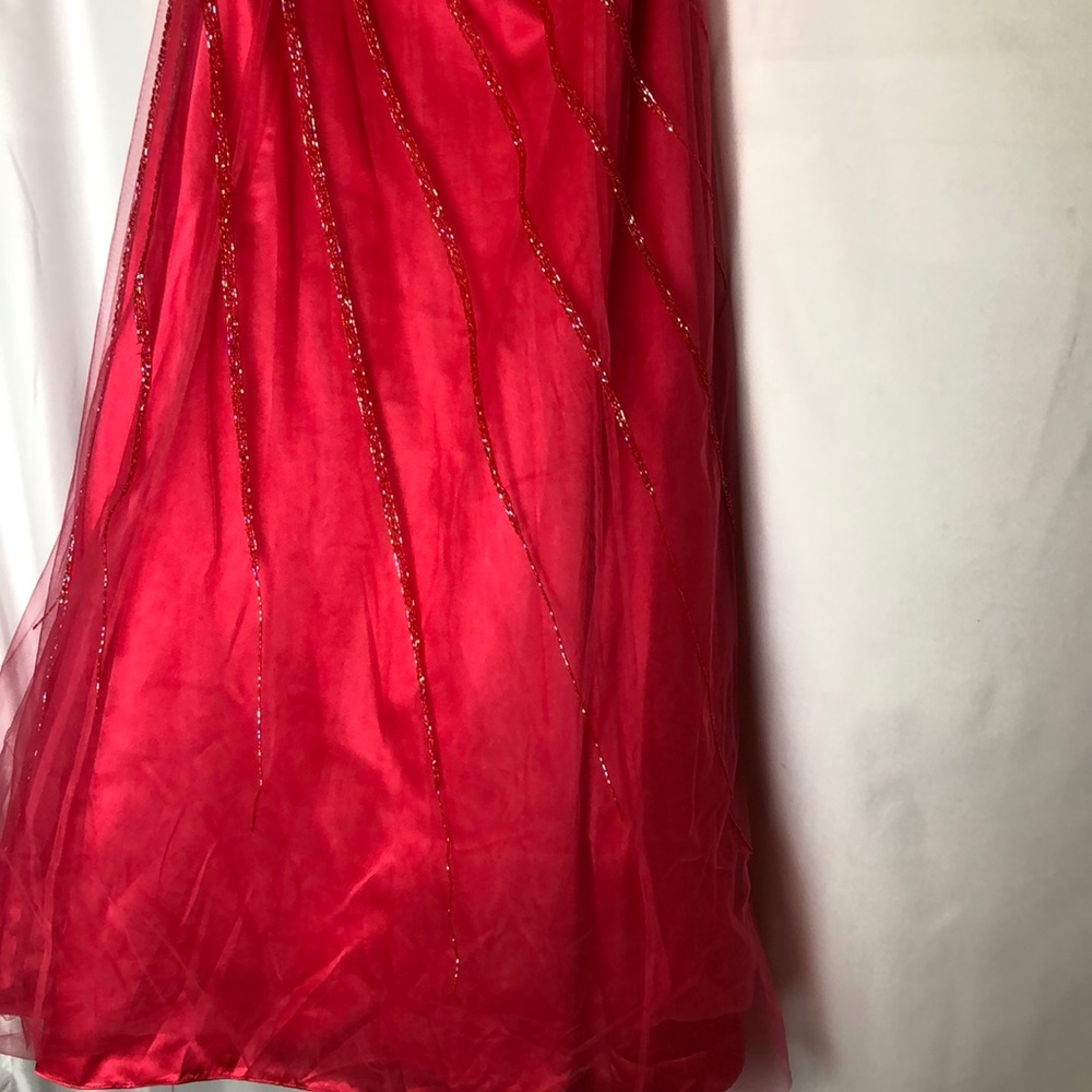 FORMAL DRESS - Picture 8 of 10